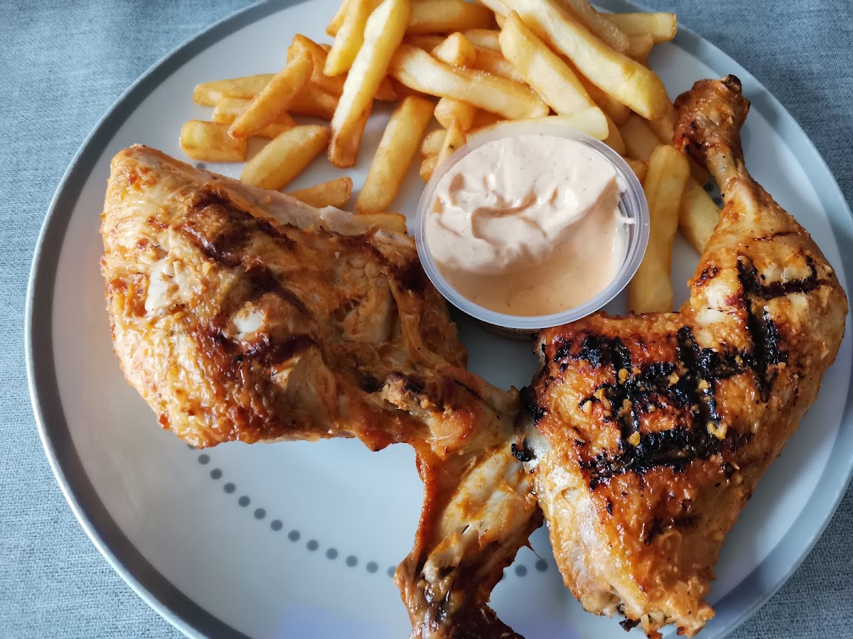 Nando's Belfast - Abbey Centre-6